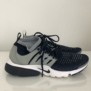 Air Presto Flyknit Ultra ‘Collegiate Navy’